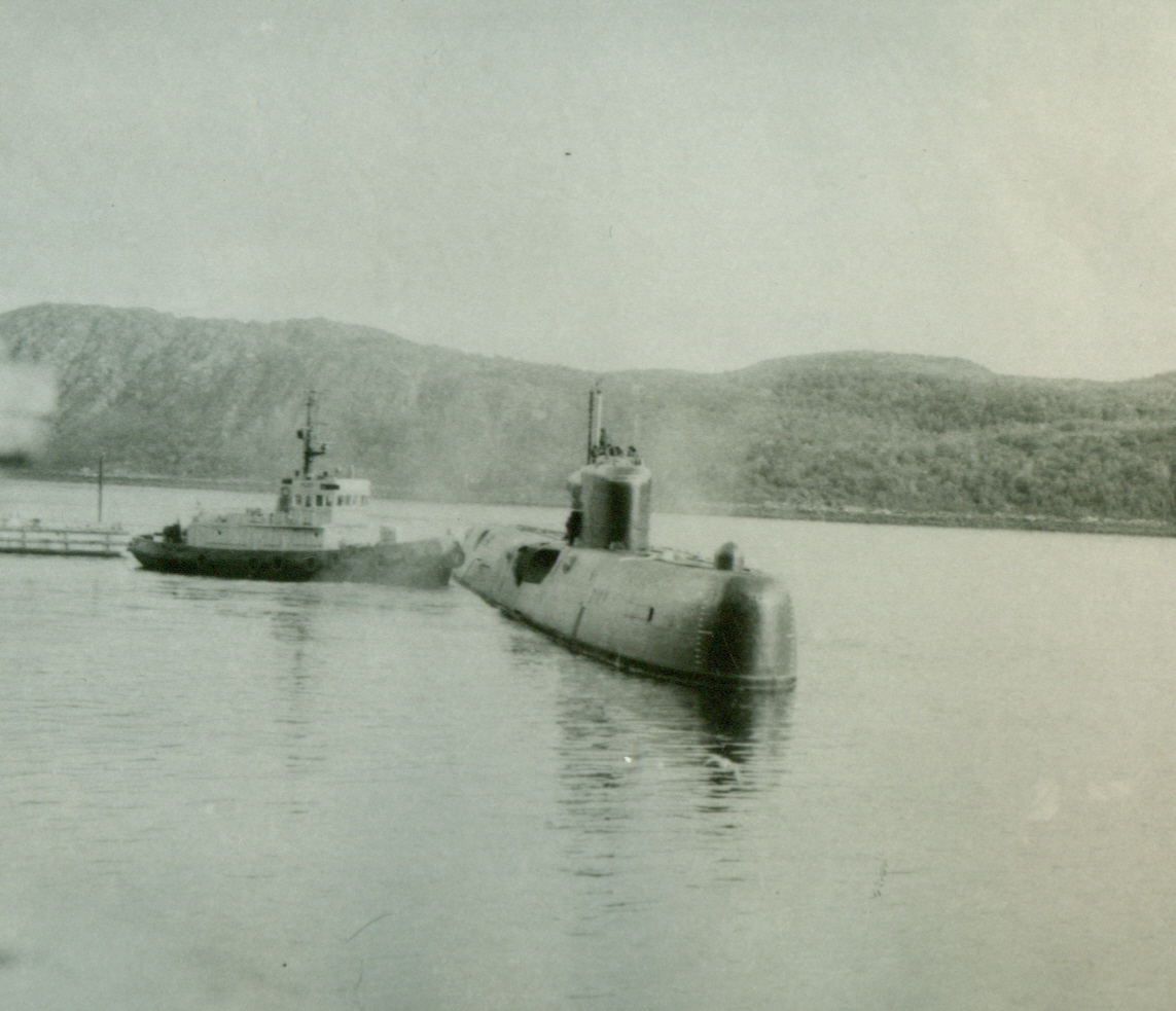 Первую пл. Подводные лодки проекта 675. Проект 675 подводная лодка. Западная лица база подводных лодок большая Лопаткина. Атомная подводная лодка 675 проекта.